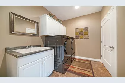 1815 White Pines Drive, Dixon, IL 61021 - Photo 20