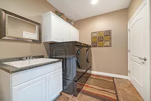 1815 White Pines Dr, Dixon, IL 61021 - Photo 20