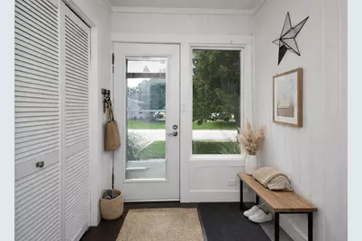 802 S Mercer Avenue, Bloomington, IL 61701 - Photo 40