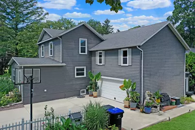 802 S Mercer Avenue, Bloomington, IL 61701 - Photo 70