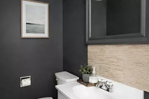 802 S Mercer Ave, Bloomington, IL 61701 - Photo 42