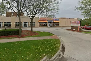 819 Ogden Ave, Lisle, IL 60532 - Photo 1