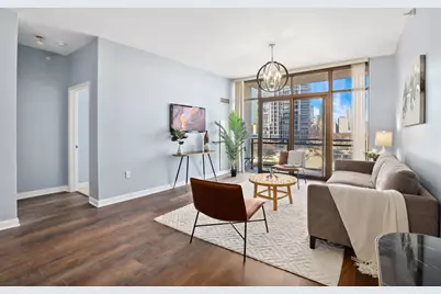 233 E 13th Street #804, Chicago, IL 60605 - Photo 4