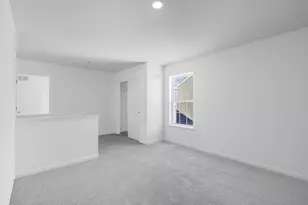 413 Hathaway Ln, Oswego, IL 60543 - Photo 6