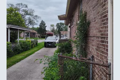 550 W 127th Street, Chicago, IL 60628 - Photo 4