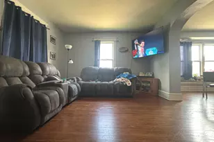 1309 S Main St, Bloomington, IL 61701 - Photo 4