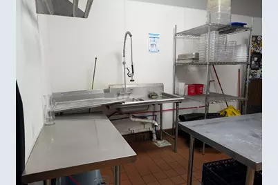 518 Lincolnway Way, La Porte, IN 46350 - Photo 14