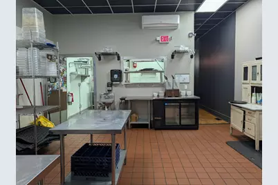 518 Lincolnway Way, La Porte, IN 46350 - Photo 12