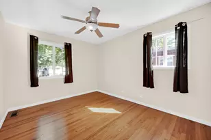 120 Indiana St, Park Forest, IL 60466 - Photo 12