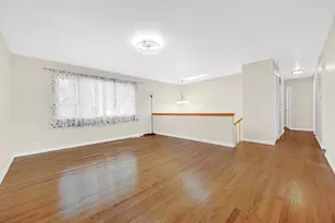 120 Indiana St, Park Forest, IL 60466 - Photo 4