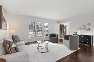 1708 White Pl, Downers Grove, IL 60516 - Photo 8