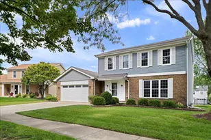 1708 White Pl, Downers Grove, IL 60516 - Photo 2