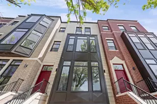 3249 S Calumet Ave, Chicago, IL 60616 - Photo 2