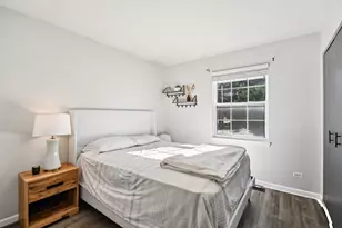 10133 W Wadsworth Rd, Beach Park, IL 60099 - Photo 14