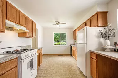 1261 Balmoral Avenue, Calumet City, IL 60409 - Photo 6