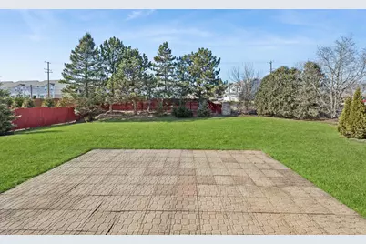 1480 Tudor Drive, Mundelein, IL 60060 - Photo 24