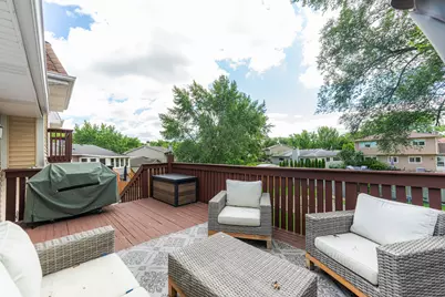 4100 N Victoria Drive, Hoffman Estates, IL 60192 - Photo 32