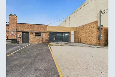 8113 N Milwaukee Avenue, Niles, IL 60714 - Photo 4