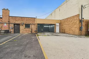 8113 N Milwaukee Ave, Niles, IL 60714 - Photo 4