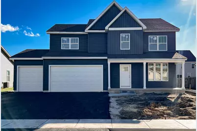94 W Crabapple Avenue, Cortland, IL 60112 - Photo 1