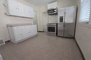 2516 N Keeler Ave, Chicago, IL 60639 - Photo 12