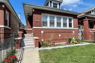 2516 N Keeler Ave, Chicago, IL 60639 - Photo 2
