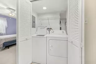 10512 Ridge Cove Dr, Chicago Ridge, IL 60415 - Photo 16