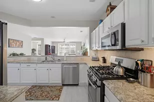 11681 Windsor Dr, Huntley, IL 60142 - Photo 10