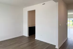 2459 Scribe St, Oswego, IL 60543 - Photo 2