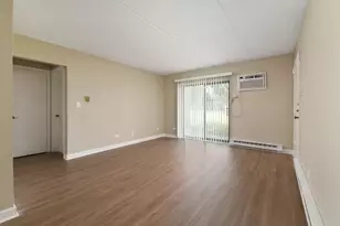 953 N Rohlwing Rd, Addison, IL 60101 - Photo 16