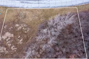 10525 Erie Dr E, Winfield, IN 46307 - Photo 2