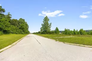 10830 Bridgewater Ct, Winfield, IN 46307 - Photo 24