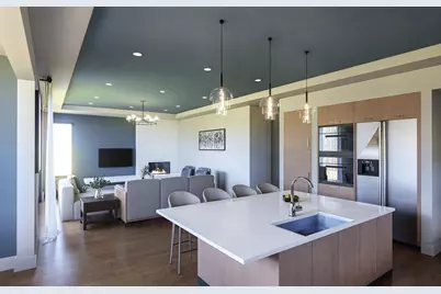 306 S Grant Street, Westmont, IL 60559 - Photo 2