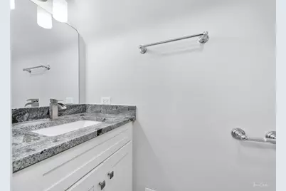 1329 Wisconsin Avenue, Berwyn, IL 60402 - Photo 24