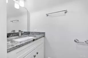 1329 Wisconsin Ave, Berwyn, IL 60402 - Photo 24