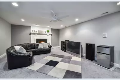 360 N Main Street, Glen Ellyn, IL 60137 - Photo 28