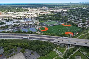 9725 Woods Dr, Skokie, IL 60077 - Photo 46