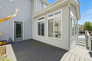 26 N Berkshire Ln, Round Lake, IL 60073 - Photo 38