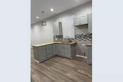 2812 S Trumbull Avenue #1, Chicago, IL 60623 - Photo 6