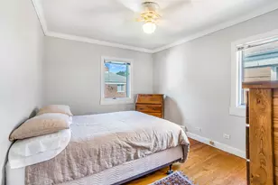 8129 Lake St, River Forest, IL 60305 - Photo 14