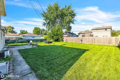 439 N Fairfield Avenue, Lombard, IL 60148 - Photo 24