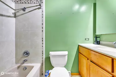 439 N Fairfield Avenue, Lombard, IL 60148 - Photo 12