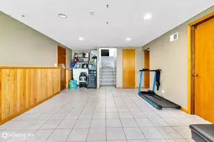 439 N Fairfield Ave, Lombard, IL 60148 - Photo 18