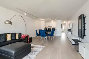 1636 N Wells St, Chicago, IL 60614 - Photo 12