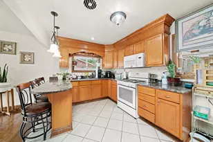 3048 Sherwood Ave, Markham, IL 60428 - Photo 12