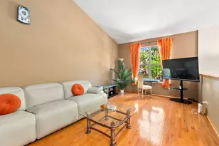 9411 Albany Ct, Orland Park, IL 60467 - Photo 8