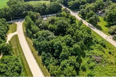 7956 Prairie Hill Road, South Beloit, IL 61080 - Photo 2