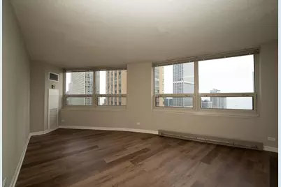 750 N Rush Street #3203, Chicago, IL 60611 - Photo 8
