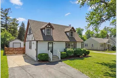 38 Lippincott Road, Fox Lake, IL 60020 - Photo 2