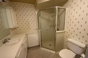 123 N Gilbert St, Danville, IL 61832 - Photo 6